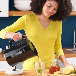 Braun Breakfast 1 vattenkokare WK1100BK, svart, 1,7 l