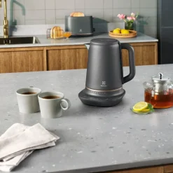 Electrolux Explore 7 vattenkokare 1,7 l, E7K1-6BP