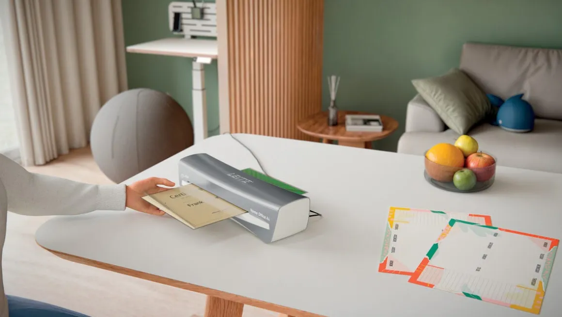 Lamineringsmaskin A4 Leitz iLAM Home Office