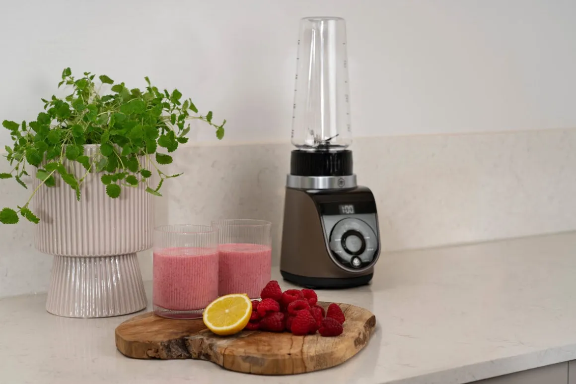 OBH Nordica BlendUp Personal blender 0,7 l, LH190EN0