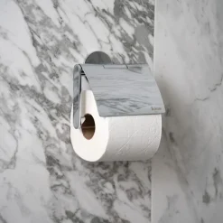 Smedbo DOT självhäftande toalettpappershållare med lock